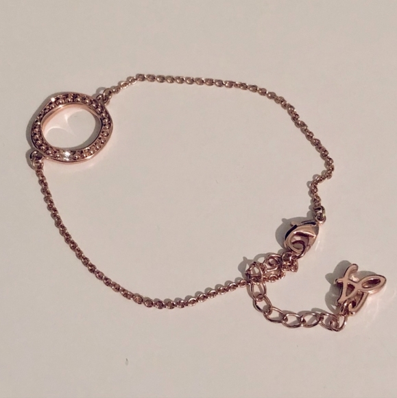 Adore Jewelry - NEW ADORE Swarovski Crystal Bracelet